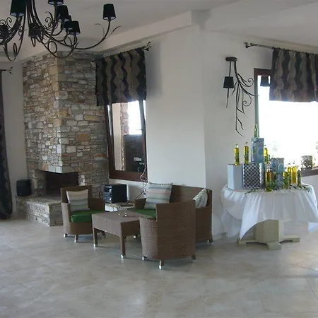 Hotel Feggari Potos